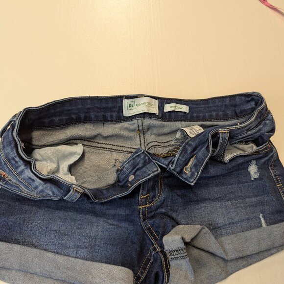 RE Generation Meadow Denim Shorts Size 3/26 in Friends Forever Wash - Picture 2 of 10